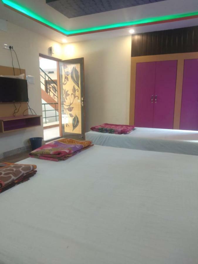 Hotel Heera Palace