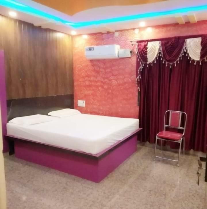 Heera Palace Hotel