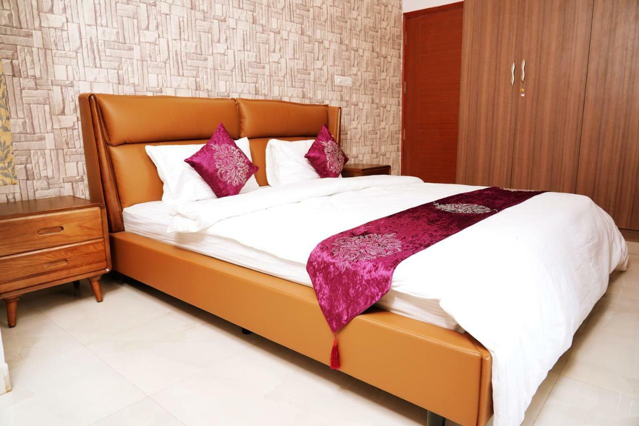 Apartment Unnathi