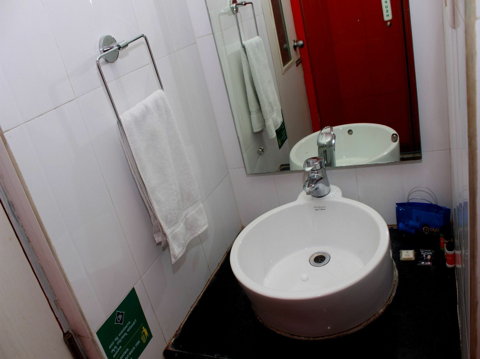 Hotel Oyo Premium Railway Station Mysore