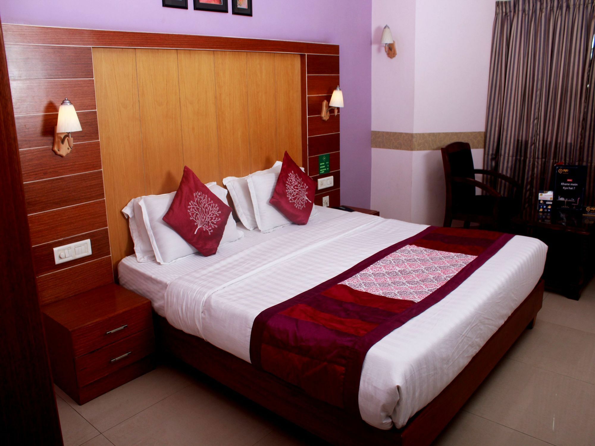 Hotel Oyo Premium Railway Station