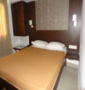 Aashraya Hotel *