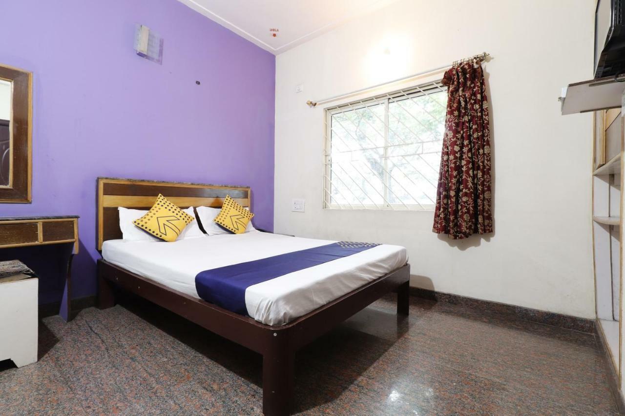 Spot On 62188 Sahara Residency Spot Hotel 3*