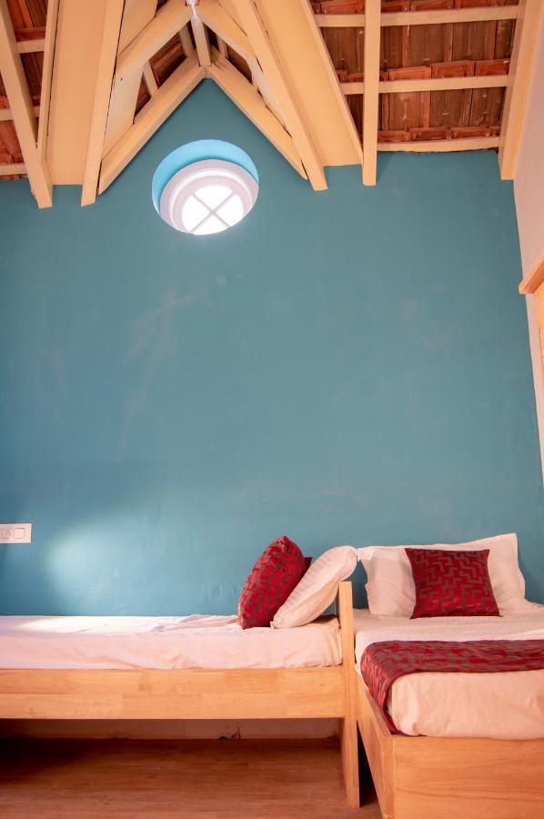 Roambay Hostel