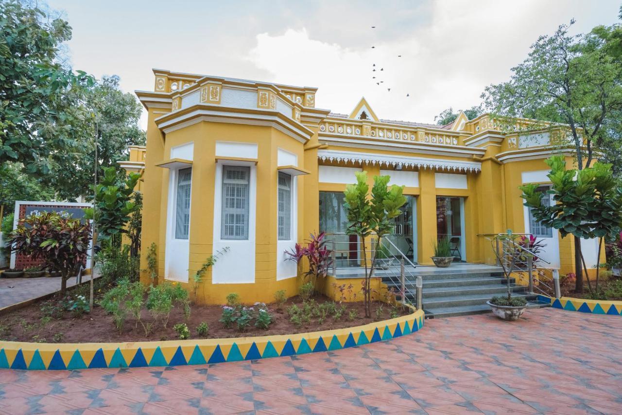 Hostel Roambay