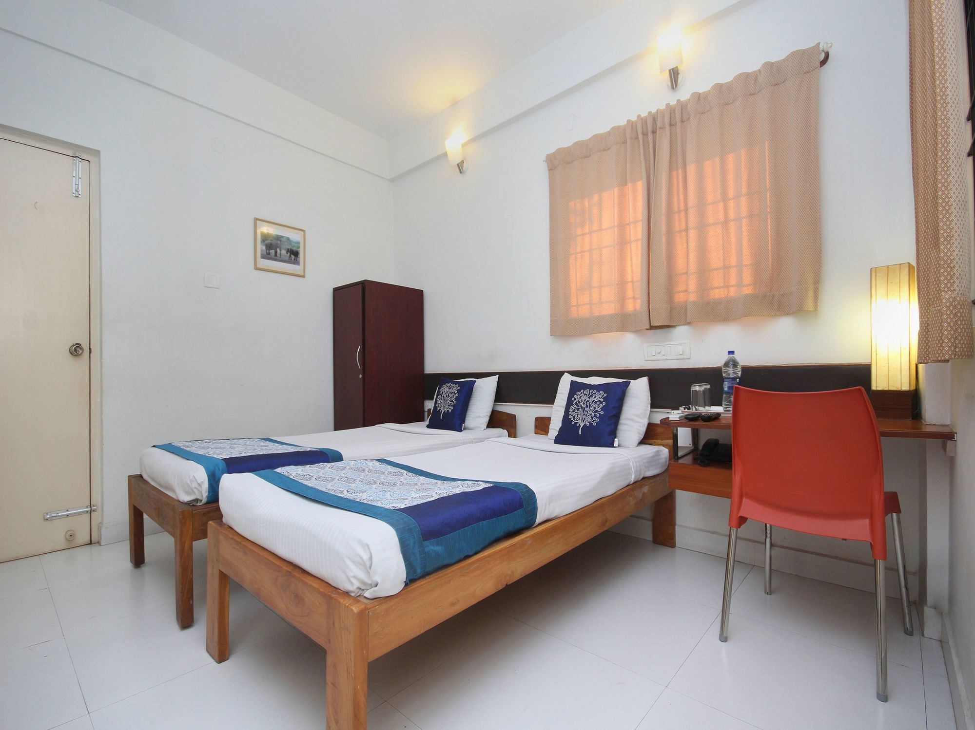 Oyo 1356 Gokulam Compact Hotel