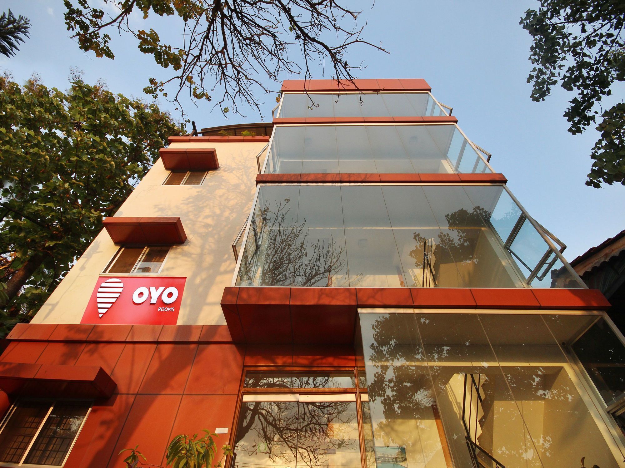Hotel Oyo 1356 Gokulam Compact Mysore