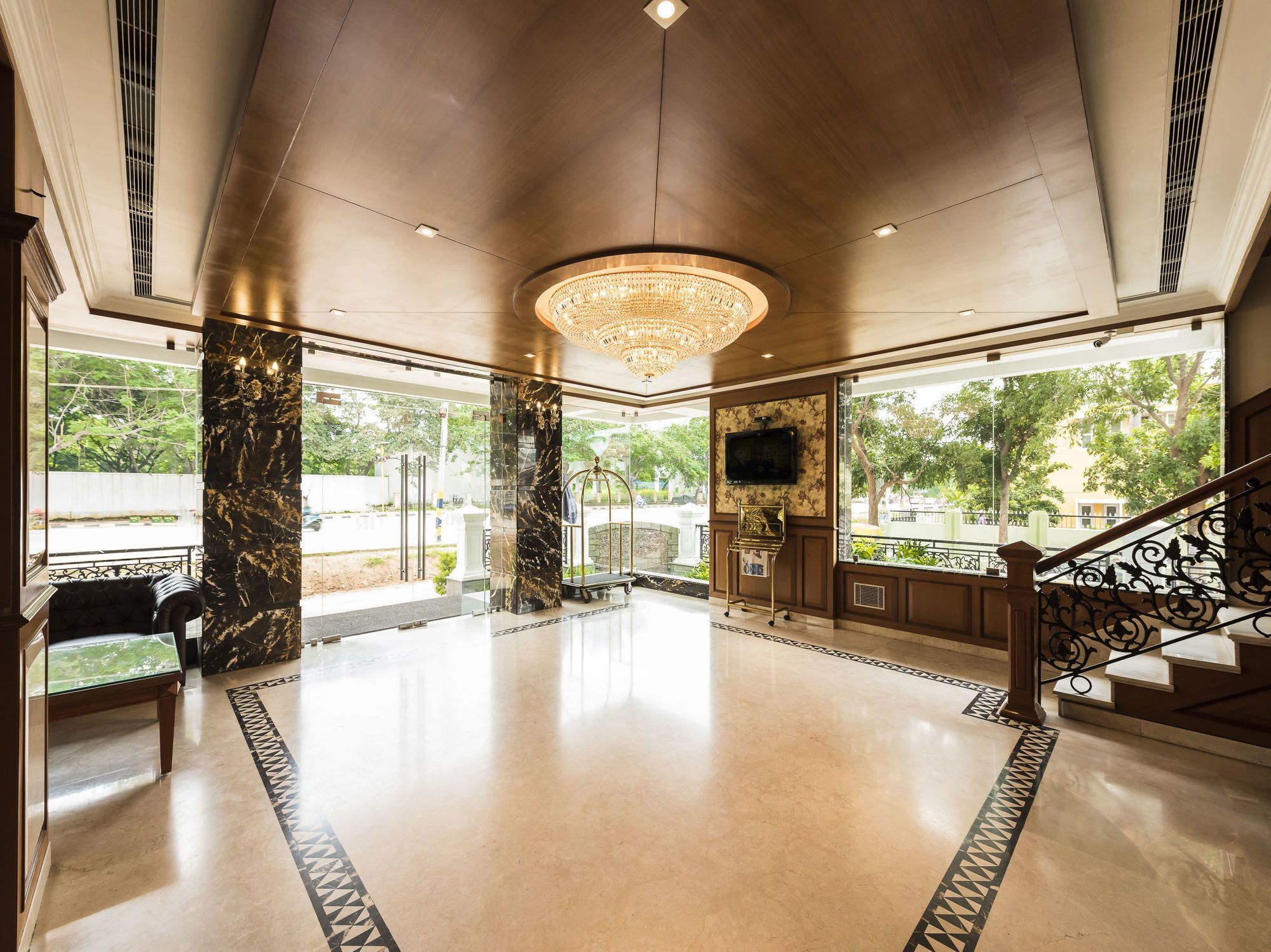 Hotel National Residency