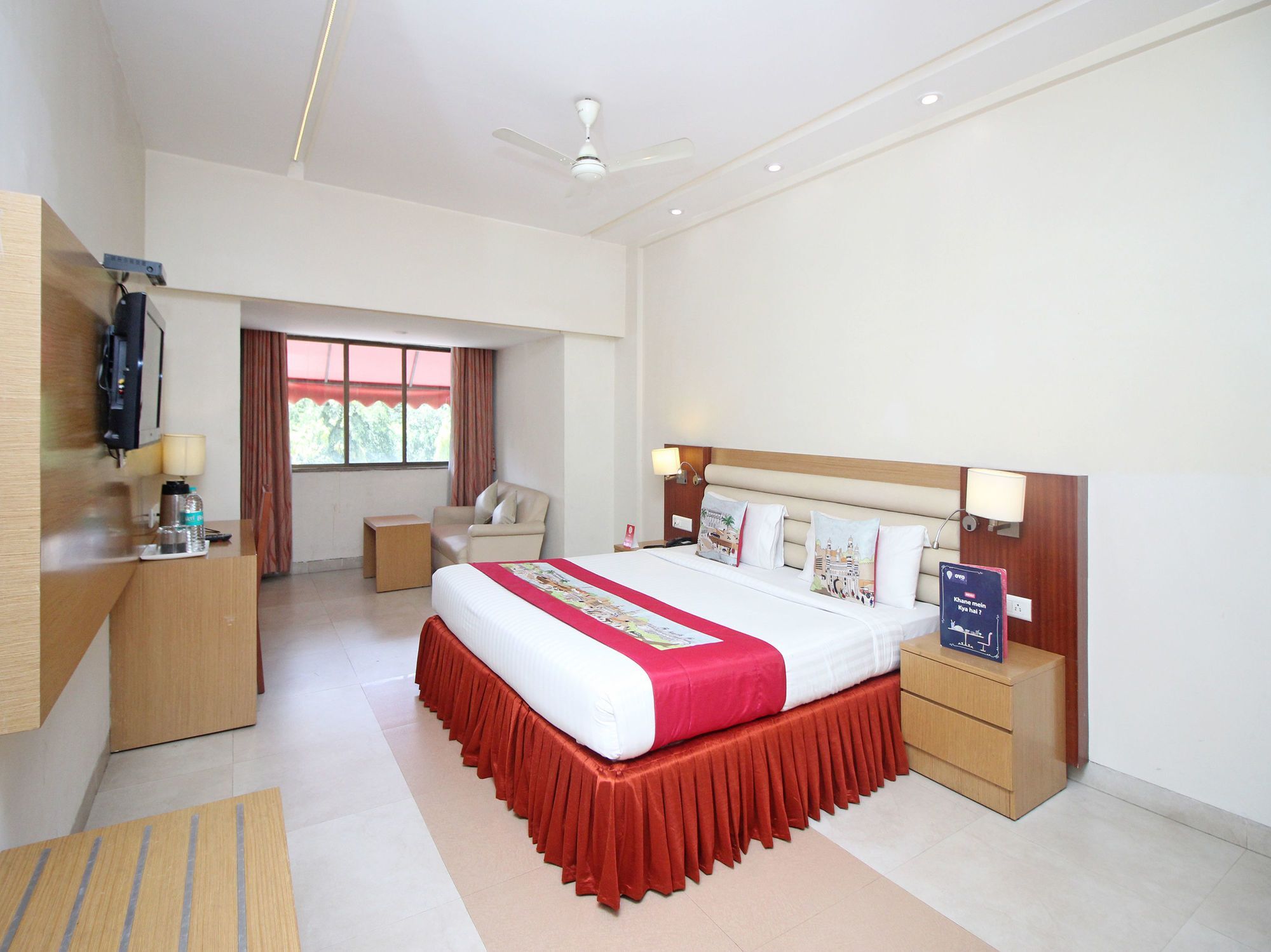Hotel Oyo 9610 Mb International Mysore