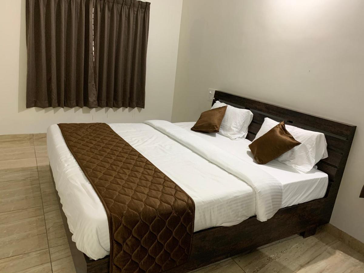 Orchid Elite Service *