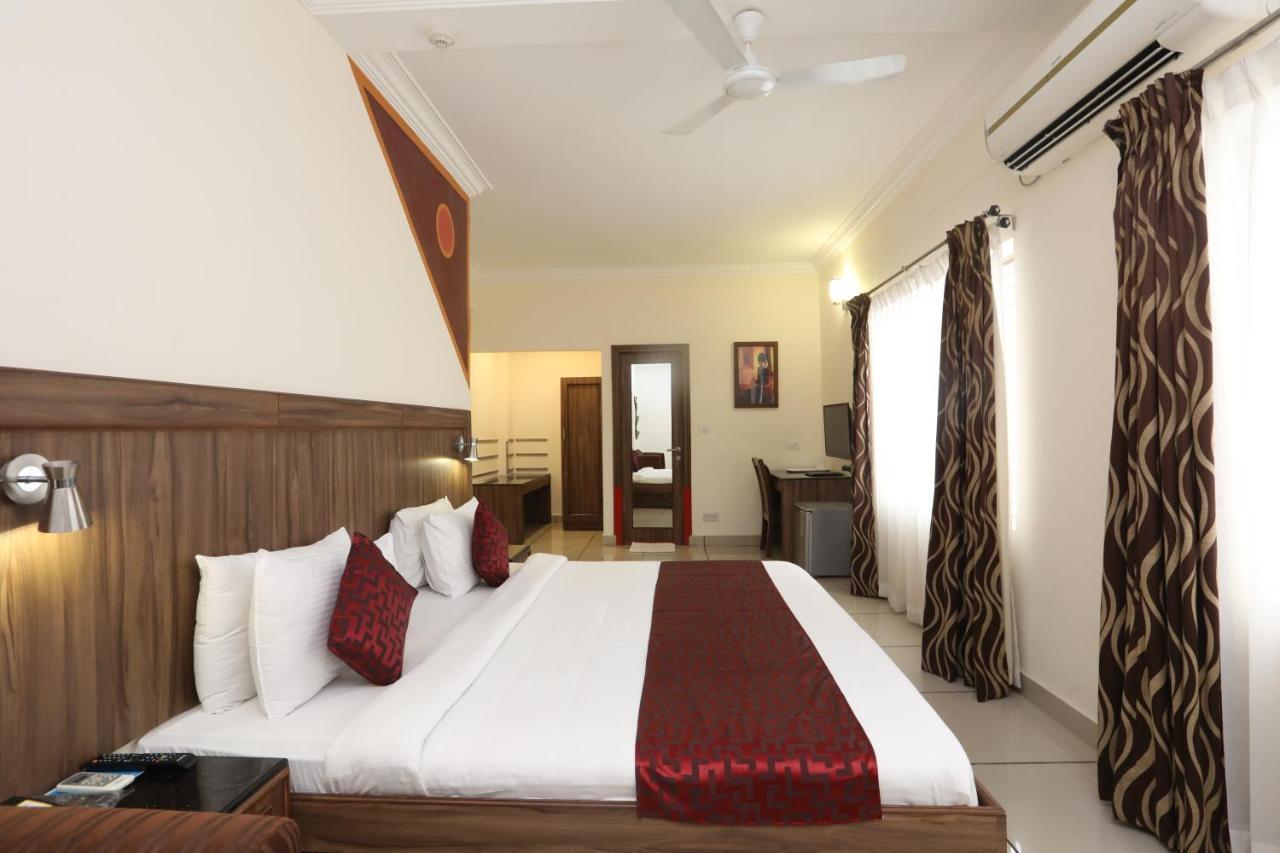 Hotel Komfort Suites Mysore
