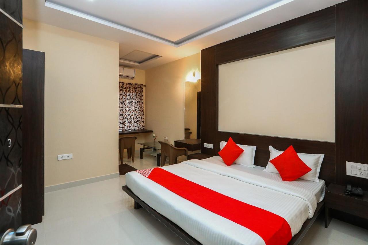 Hotel Suvarna Suits