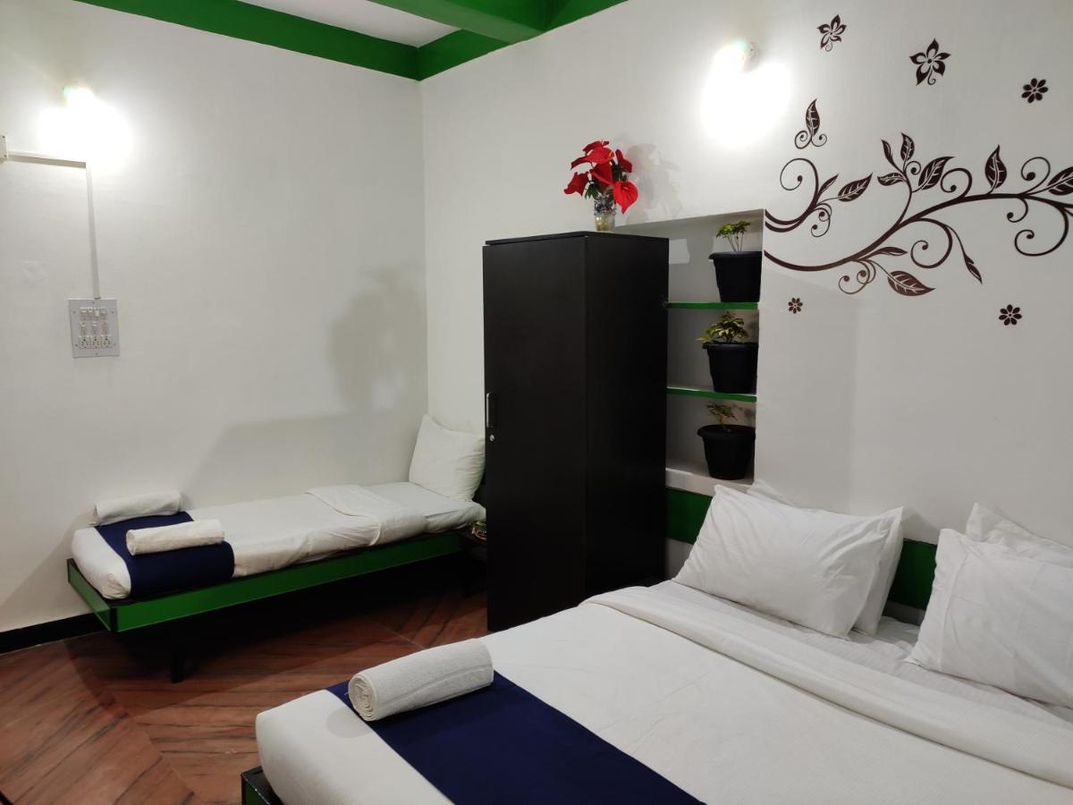 K F International Hotel