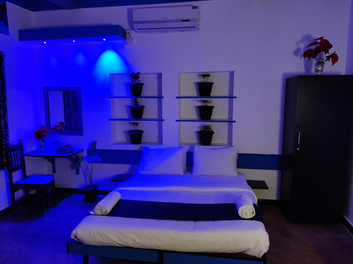 K F International Hotel