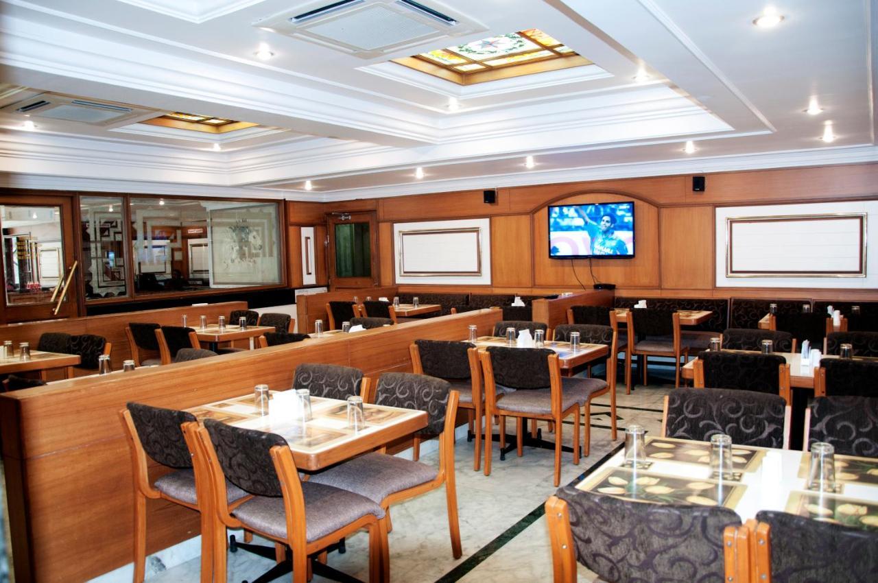 Hotel Suvarna Suits