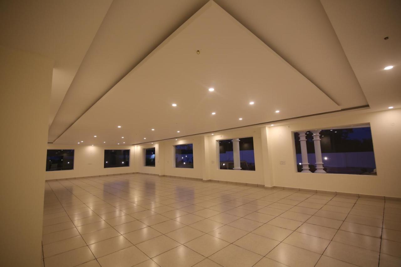Hm Hotel 3*