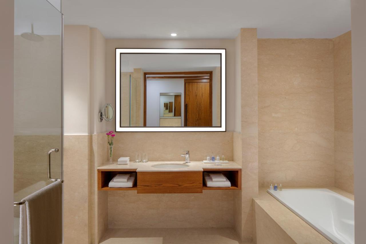 Radisson Blu Plaza 5* Mysore