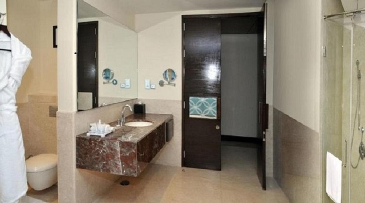 Hotel Radisson Blu Plaza Mysore