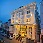 Livaana
