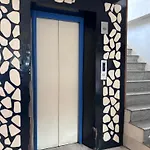 Hotel Raj Empire