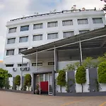 President Hotel