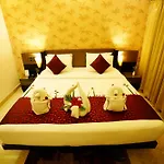 Jal Mahal Resort And Spa
