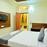 Hotel Boss Palace