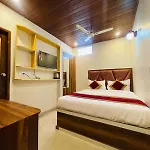 Hotel Boss Palace