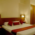 Hotel Maurya Palace