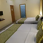 Comforts Hostel