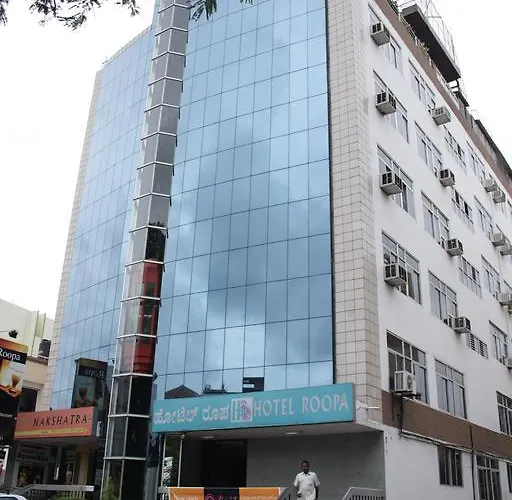 Hotel Roopa