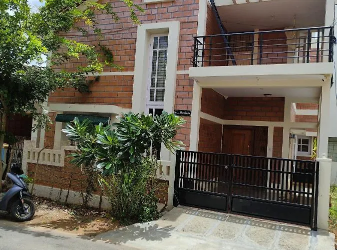 Mahadimane - Spacious House With 3 Bed Rooms