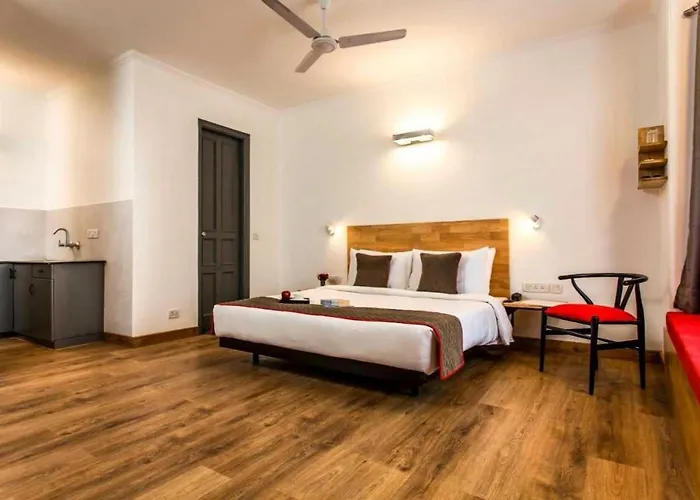Townhouse Oaks Kalidasa Road Mysore