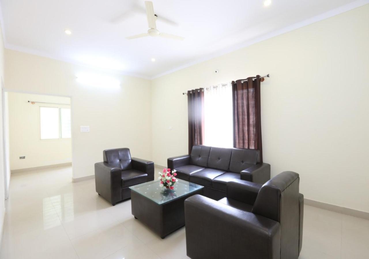 The Green Orchid Hotel 2*