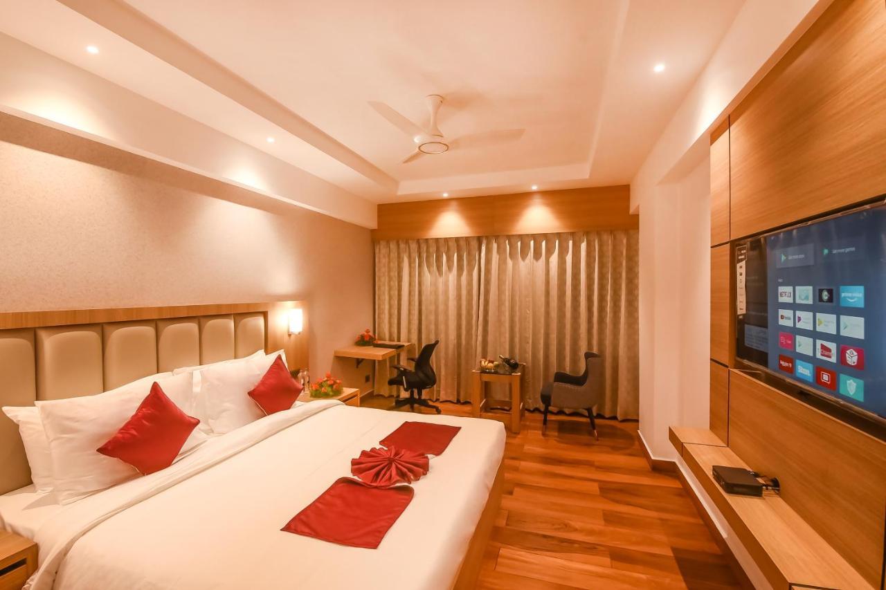 Emerald Clarks Hotel