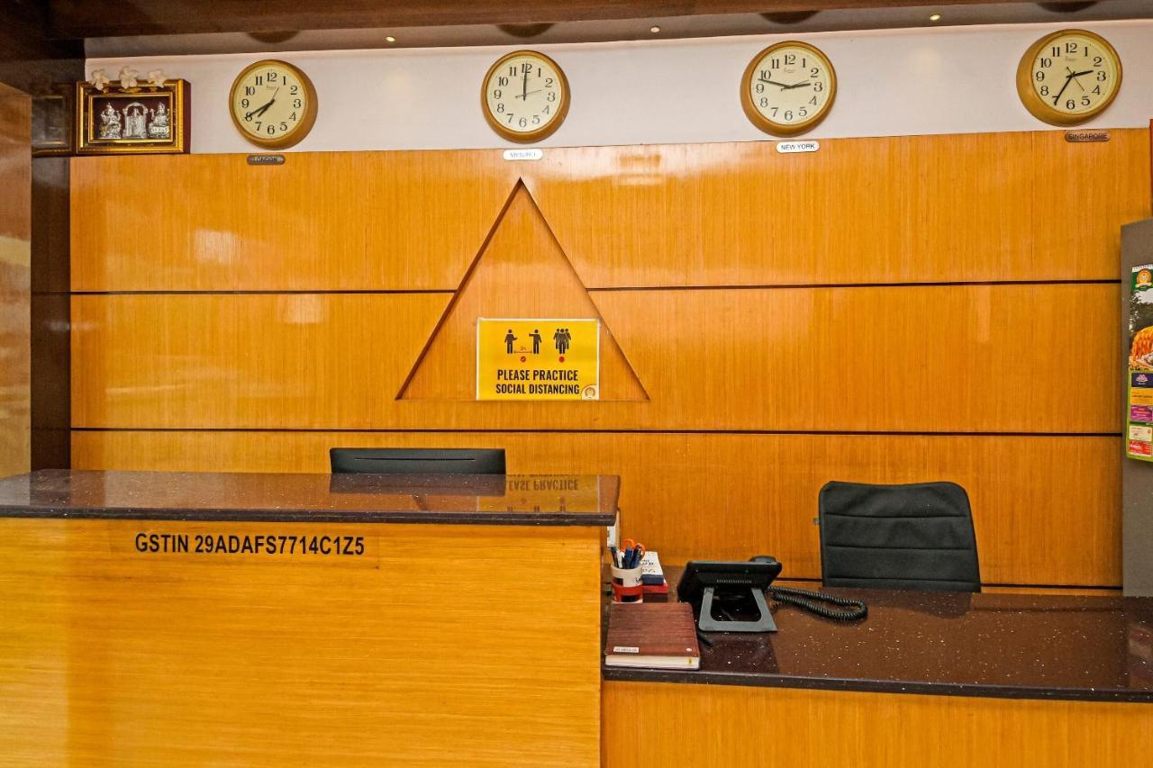 Hotel Capital O 76622 Raama Grand