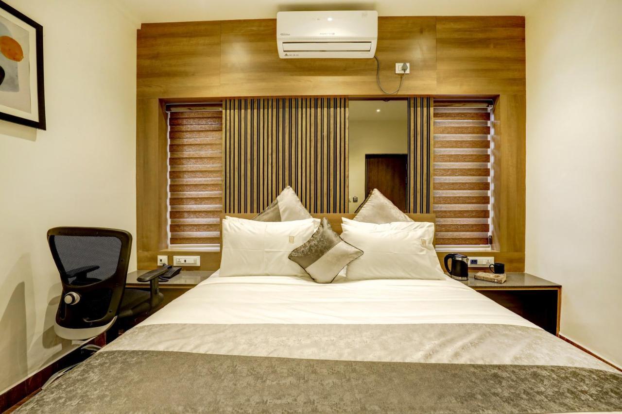Livaana Hotel 3*