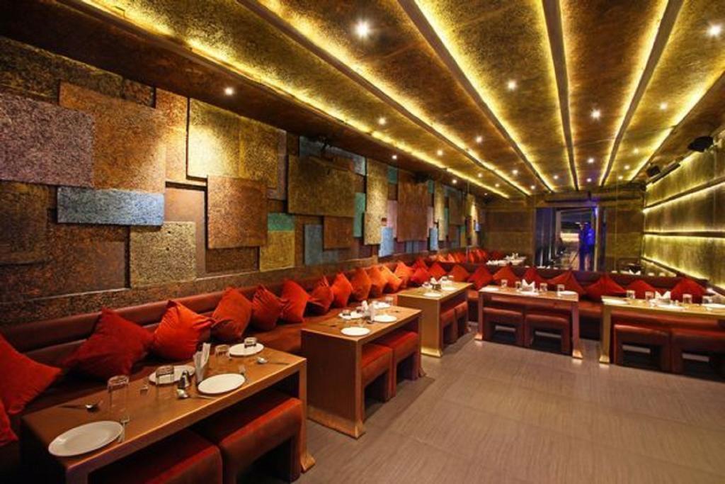 Hotel Roopa