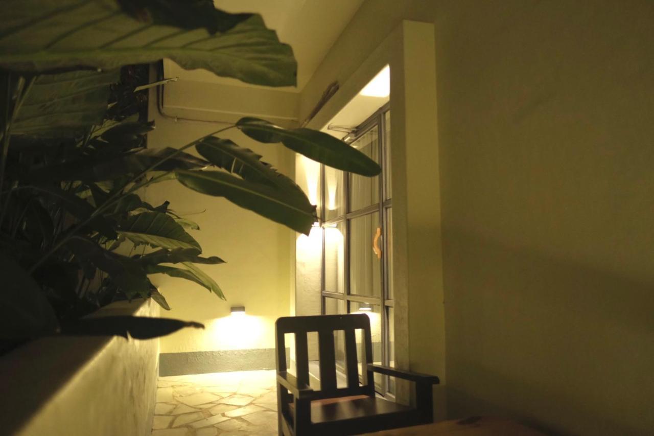 Tropicopia Inn *