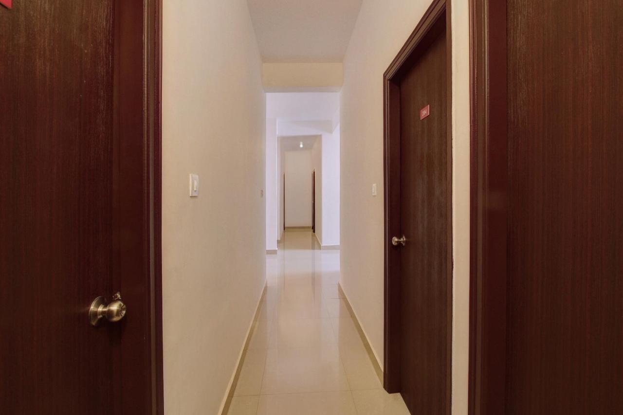 Oyo 10464 Serenity Hotel 3*