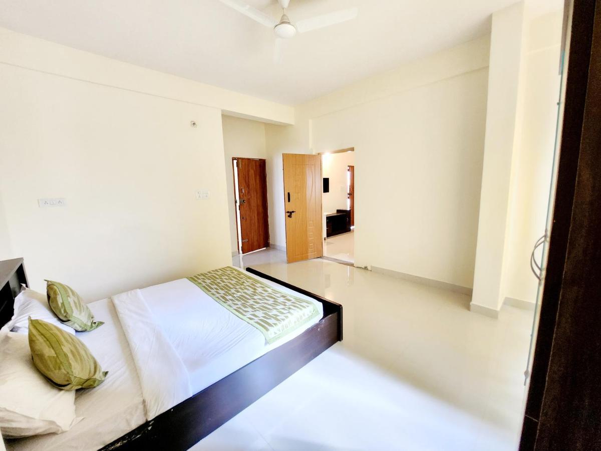 Lishan Apartment