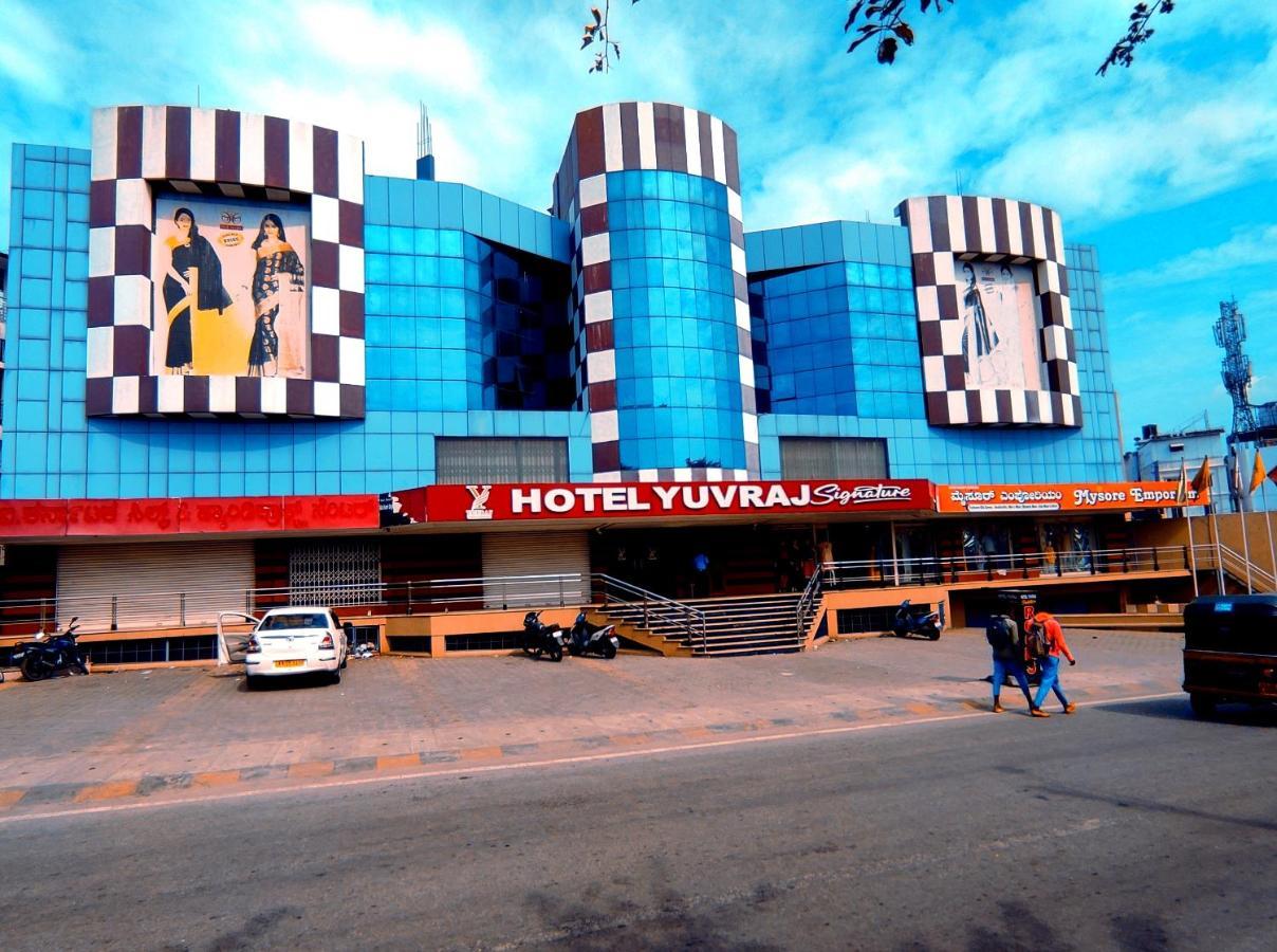 Yuvraj Signature Hotel