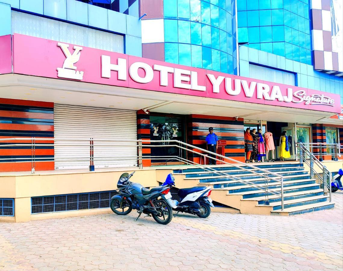 Yuvraj Signature 2* Mysore