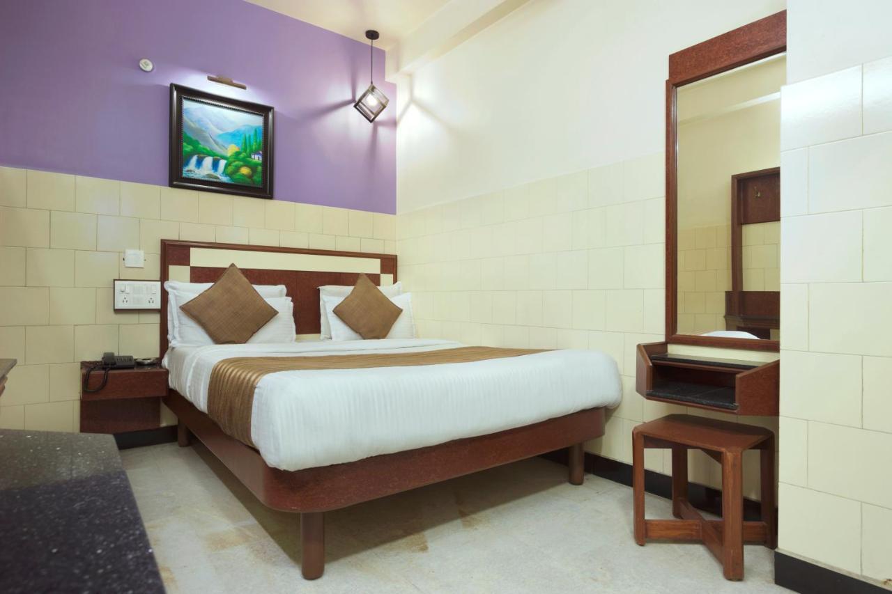 Hotel Mannars Yatri Nivas Mysore