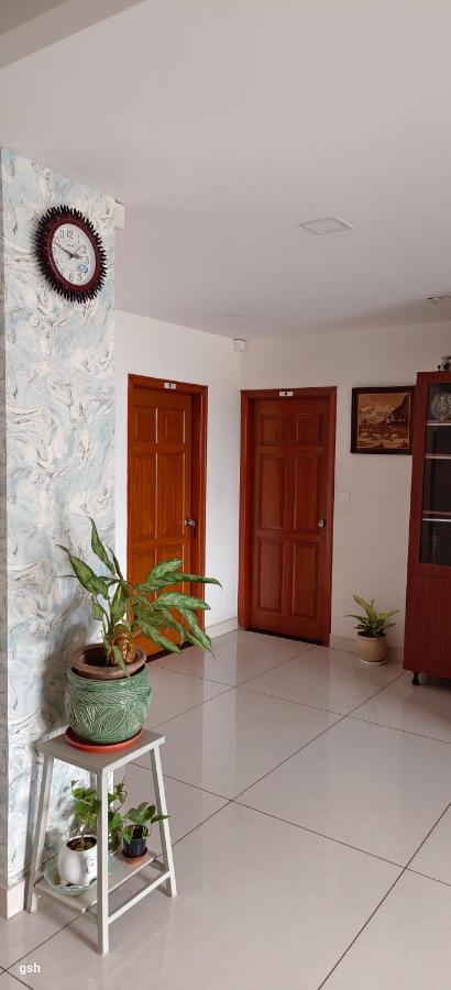 Sugamya Corner Guest house *