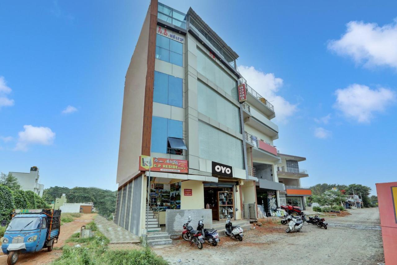 Oyo C P Residency Hotel Mysore