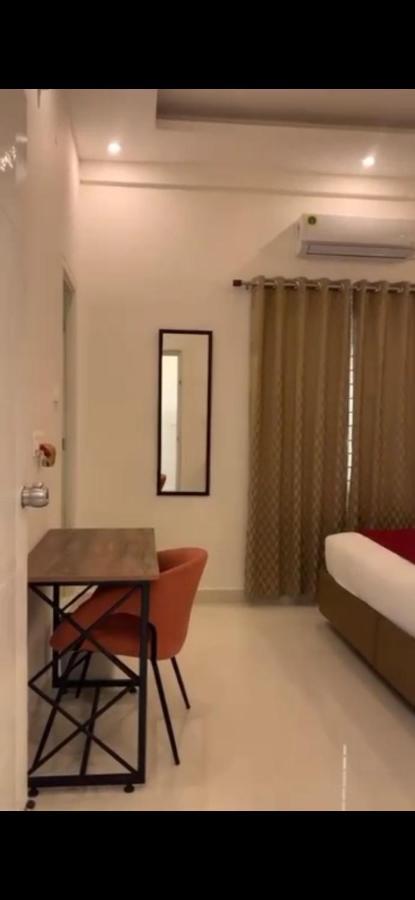 Apartment Santhosh Group Of