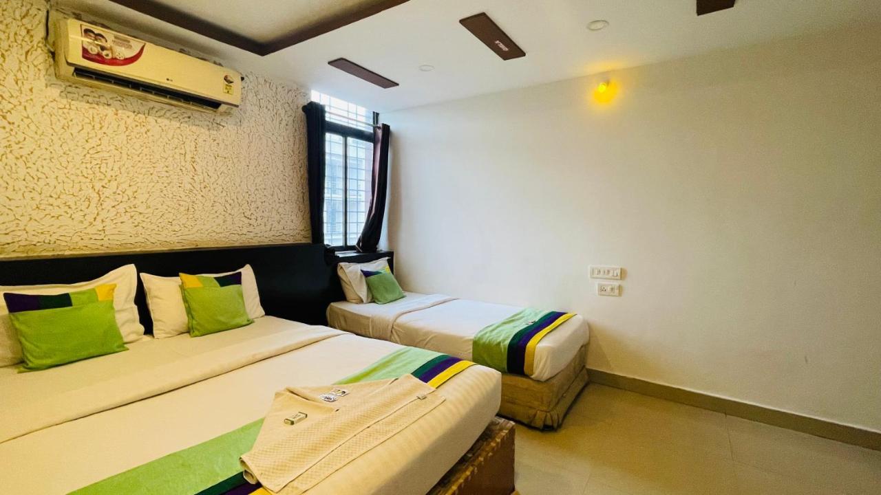 Staymaker Abs Comforts - Opp St Philomena Church