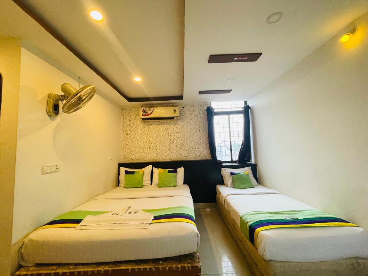 Staymaker Abs Comforts - Opp St Philomena Church Hotel