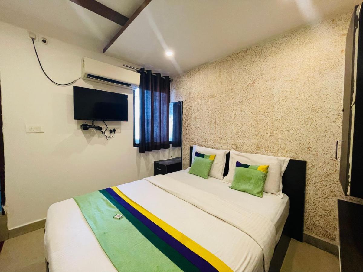 Staymaker Abs Comforts - Opp St Philomena Church 3* Mysore